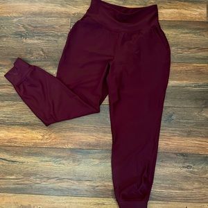 Old navy joggers maroon